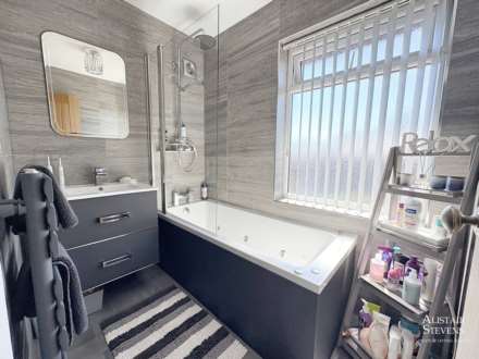 Hall Street, Royton, Image 12