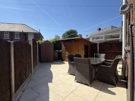 Hall Street, Royton, Image 15