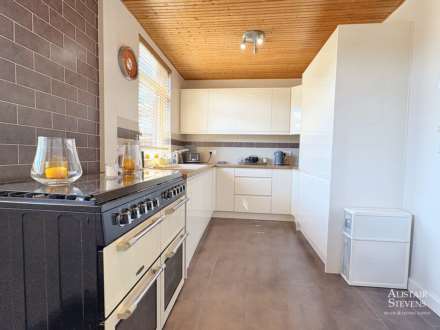 Hall Street, Royton, Image 5