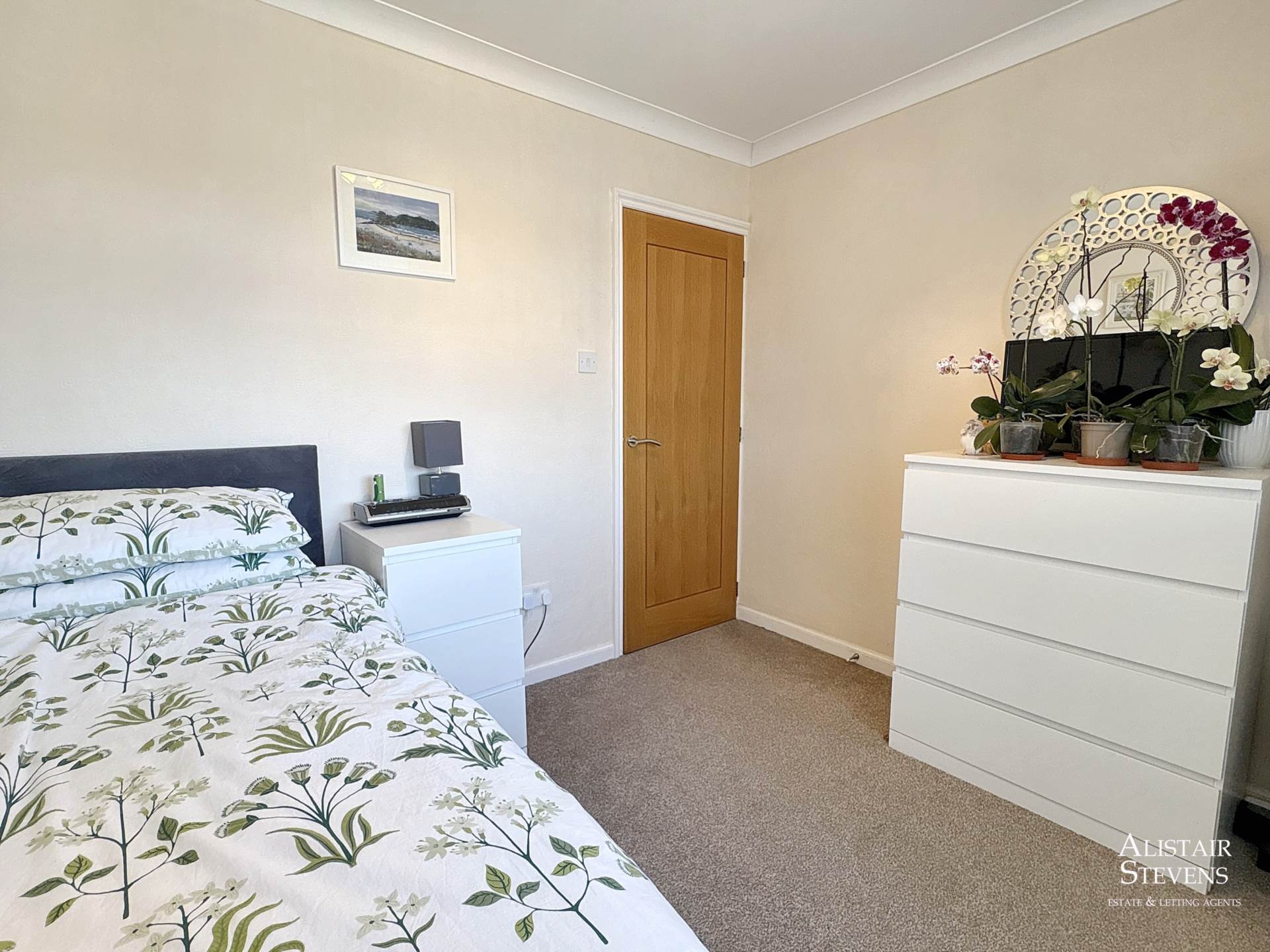 Highlands Road, High Crompton, Image 13