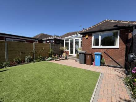 Highlands Road, High Crompton, Image 16