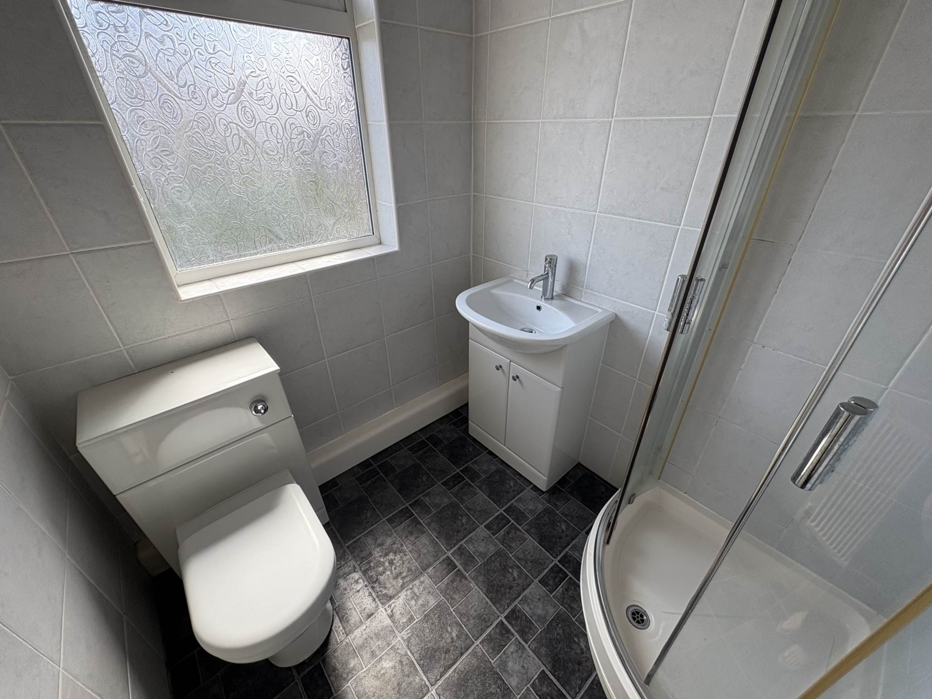 Lowe Green, Royton, Image 8
