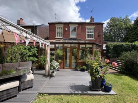 Dogford Road, Royton, Image 29