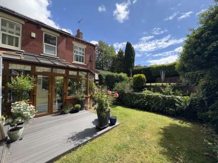 Dogford Road, Royton, Image 30