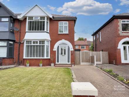 Burnley Lane, Chadderton