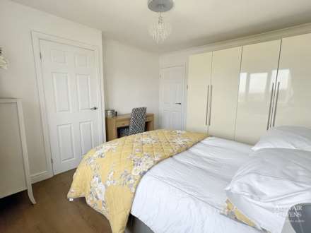 Highfield Drive, Royton, Oldham, Image 14