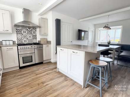 Highfield Drive, Royton, Oldham, Image 8