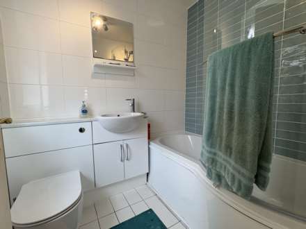 Delta Close, Royton, Image 10