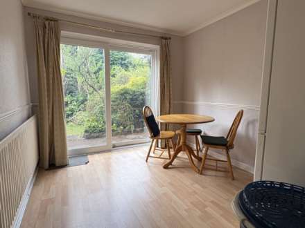 Delta Close, Royton, Image 3