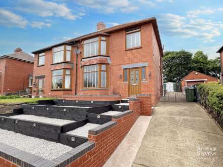 3 Bedroom Semi-Detached, Edward Road, Shaw