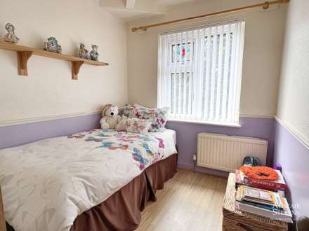 Bromley Avenue, Royton, Image 8