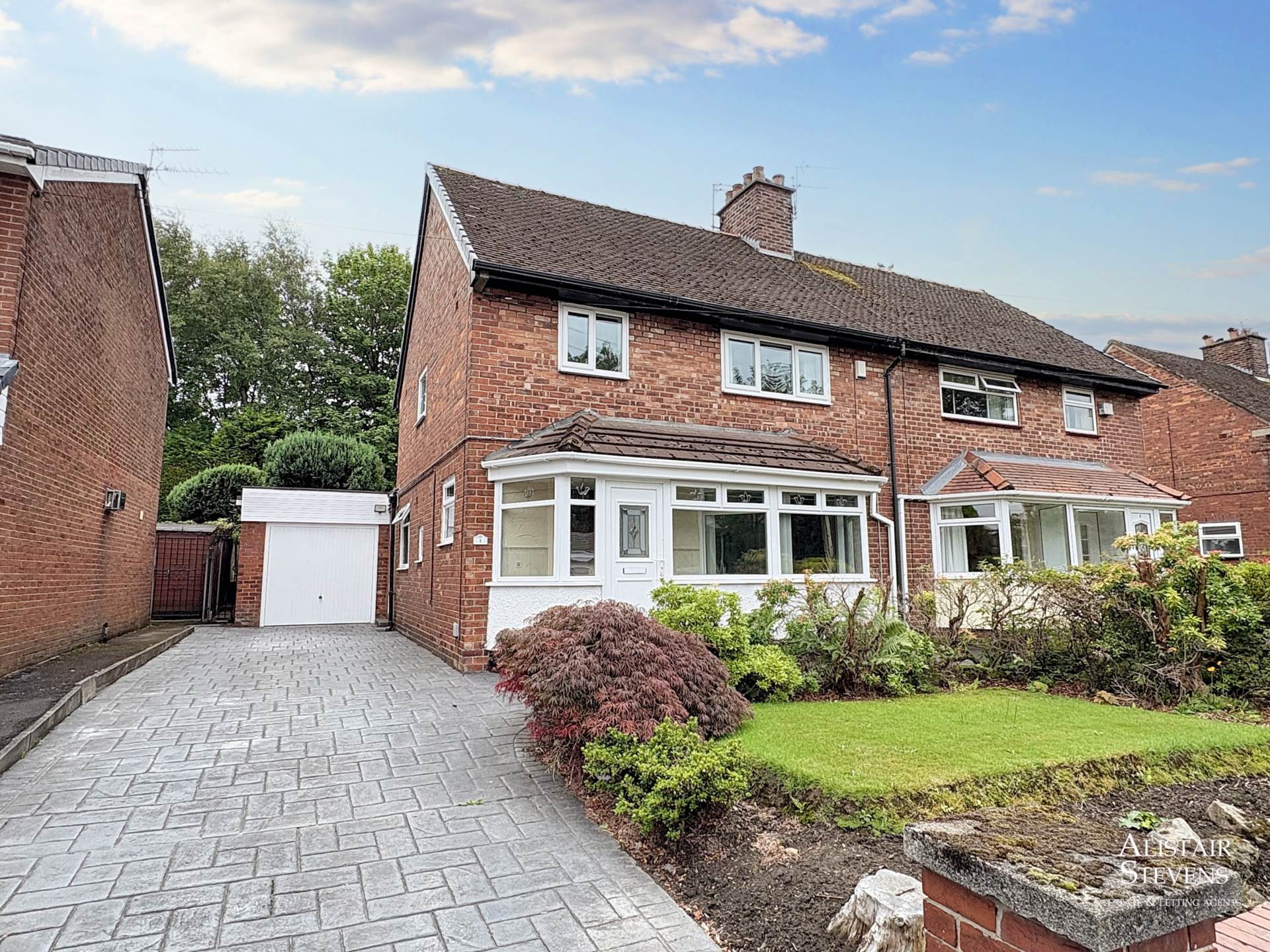 Laurel Avenue, Chadderton, Image 1