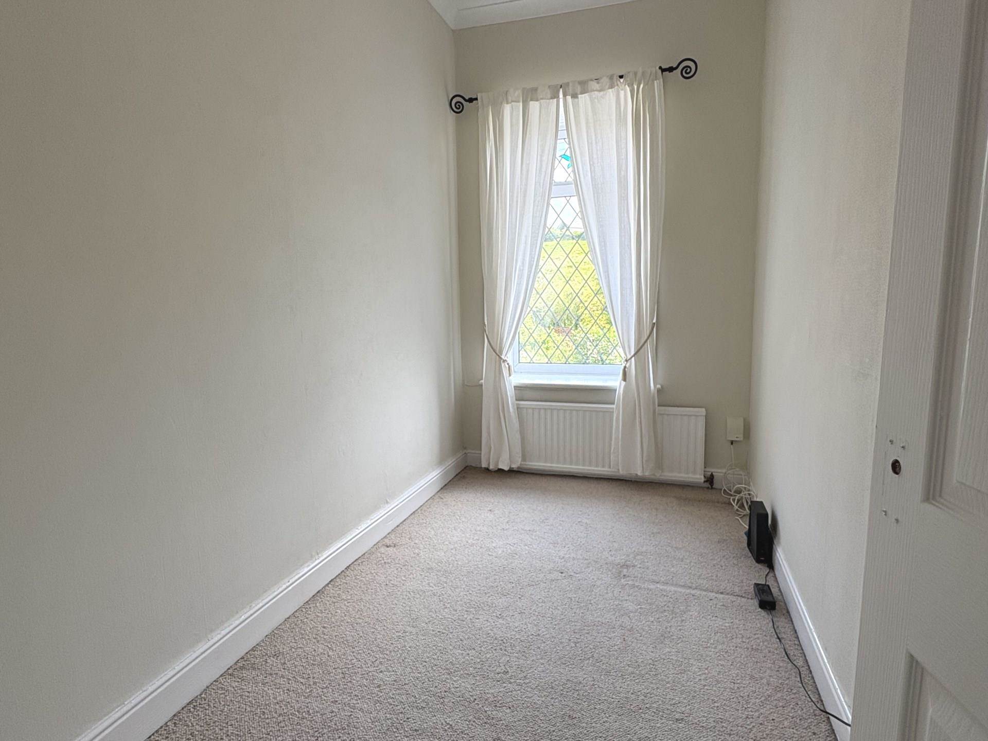 Rochdale Road, Royton, Image 16