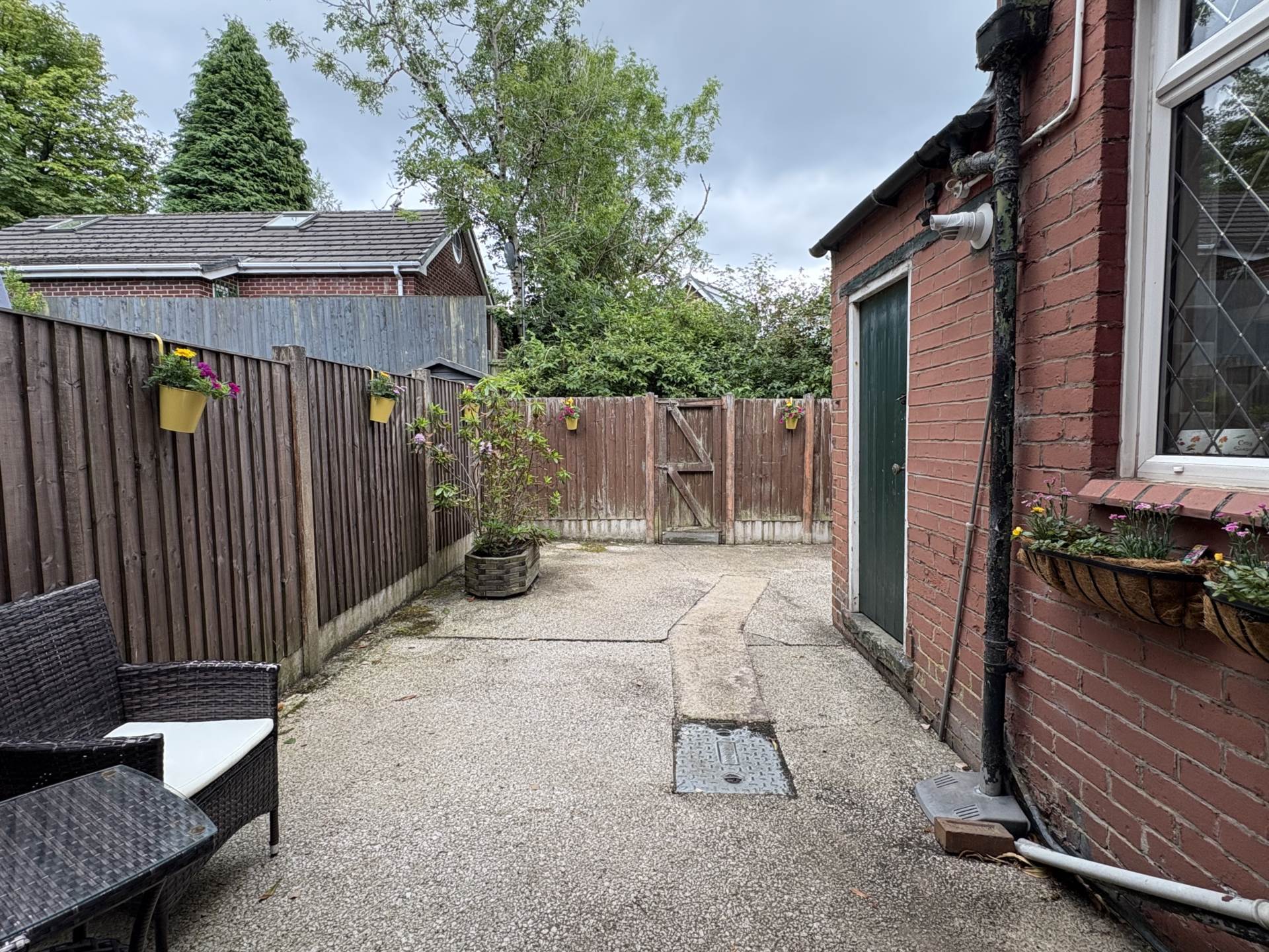 Rochdale Road, Royton, Image 20