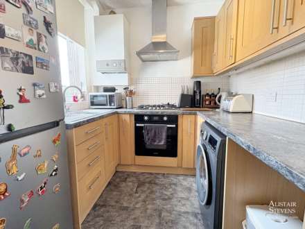 Victoria Street, Shaw, Image 6