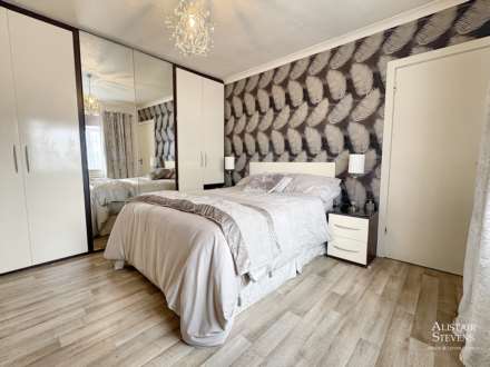 Ripponden Road, Oldham, Image 11