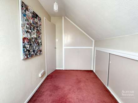 Ripponden Road, Oldham, Image 19