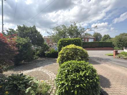 Ripponden Road, Oldham, Image 23