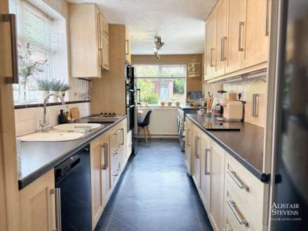 Ripponden Road, Oldham, Image 6