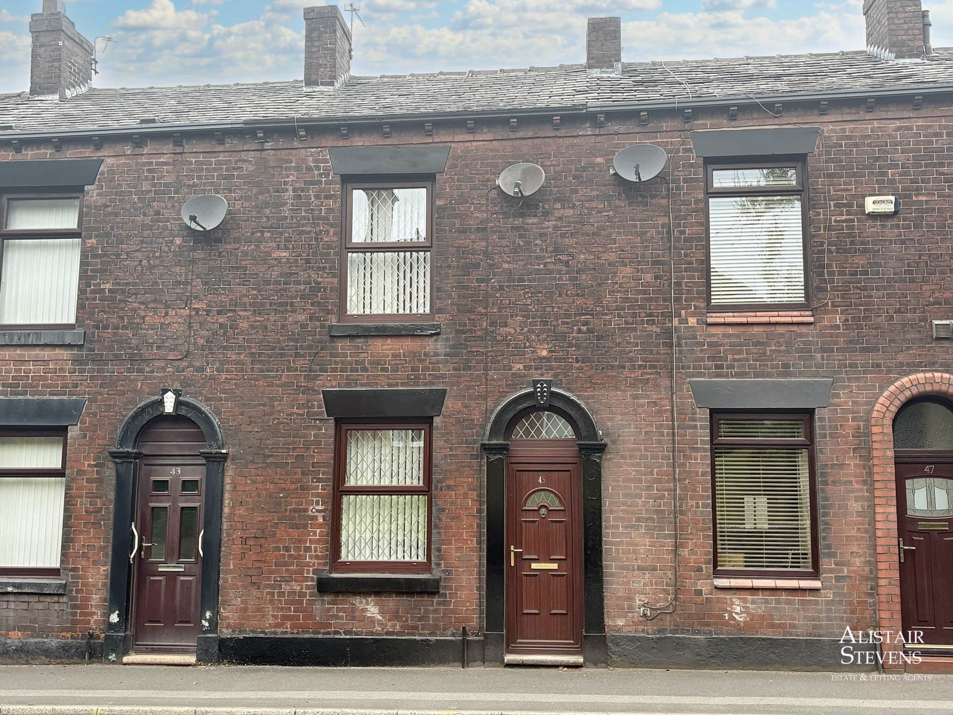 Shaw Road, Royton, Image 1