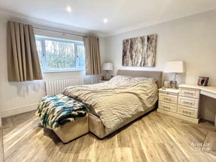 Elly Clough, Royton, Image 18