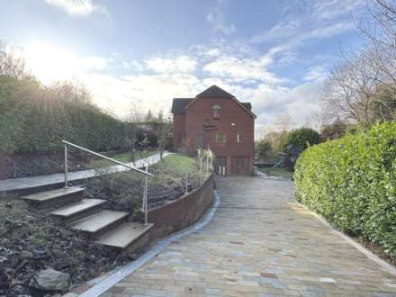 Elly Clough, Royton, Image 32