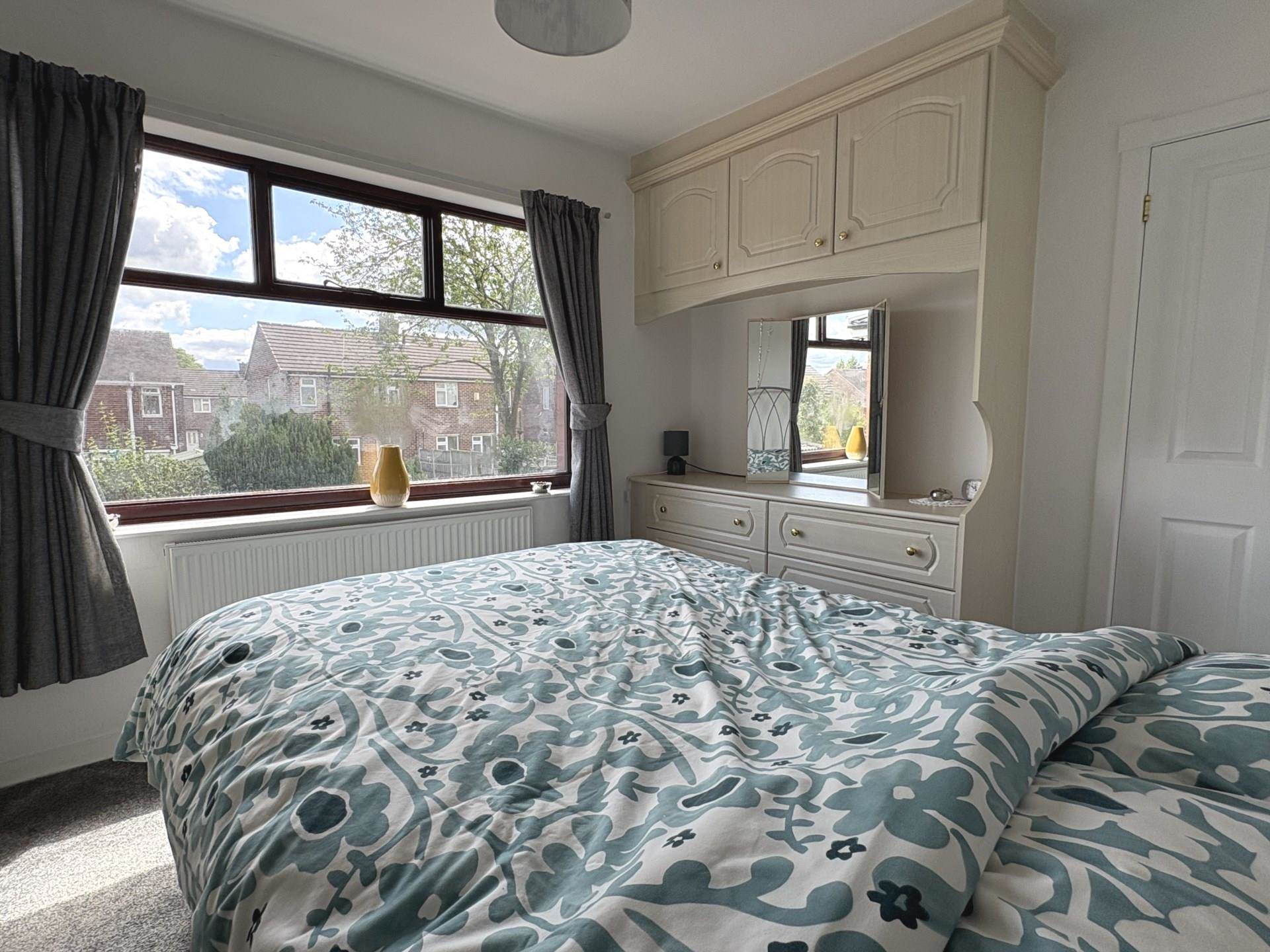 Broadway, Chadderton, Image 11