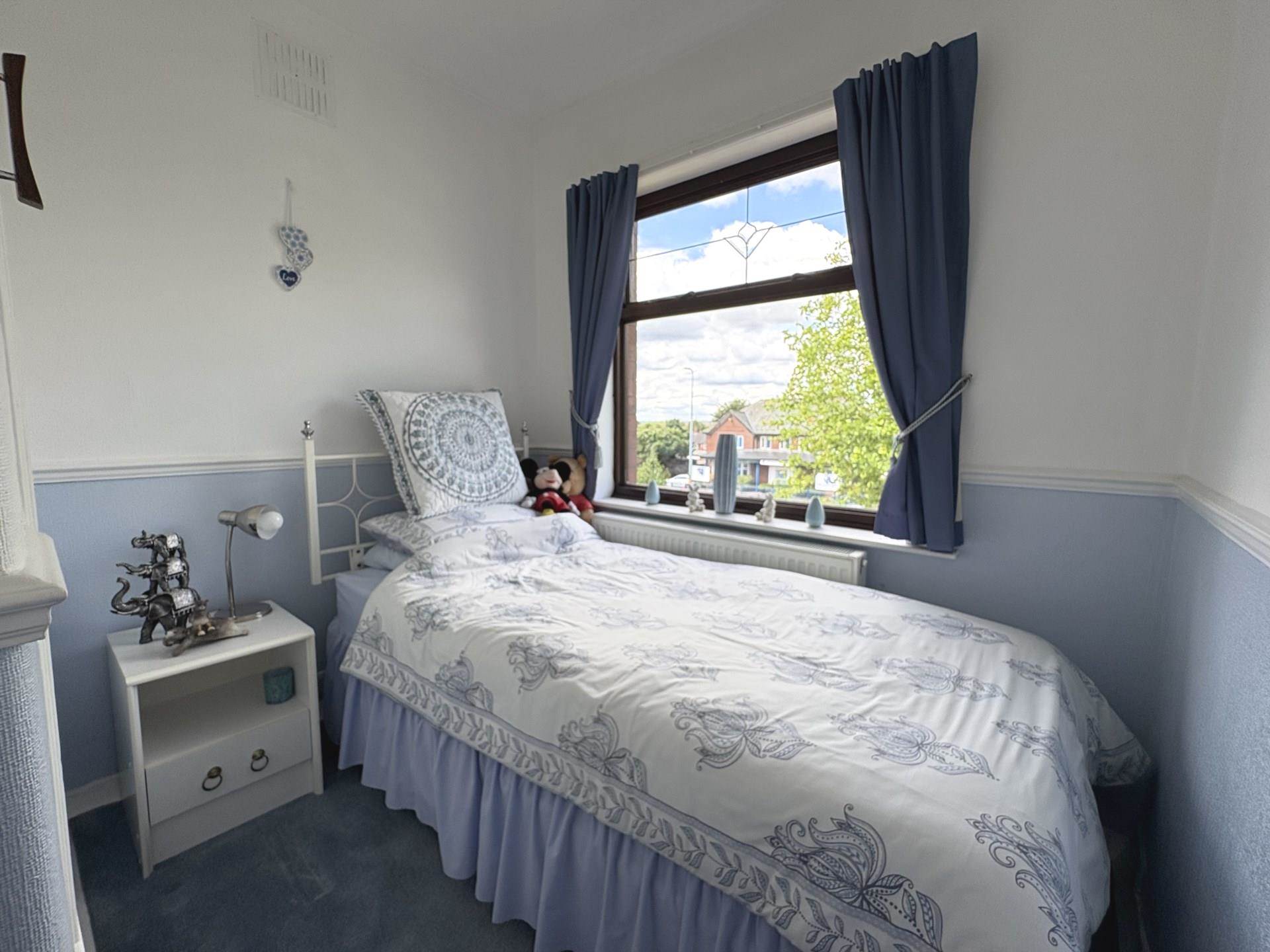 Broadway, Chadderton, Image 12