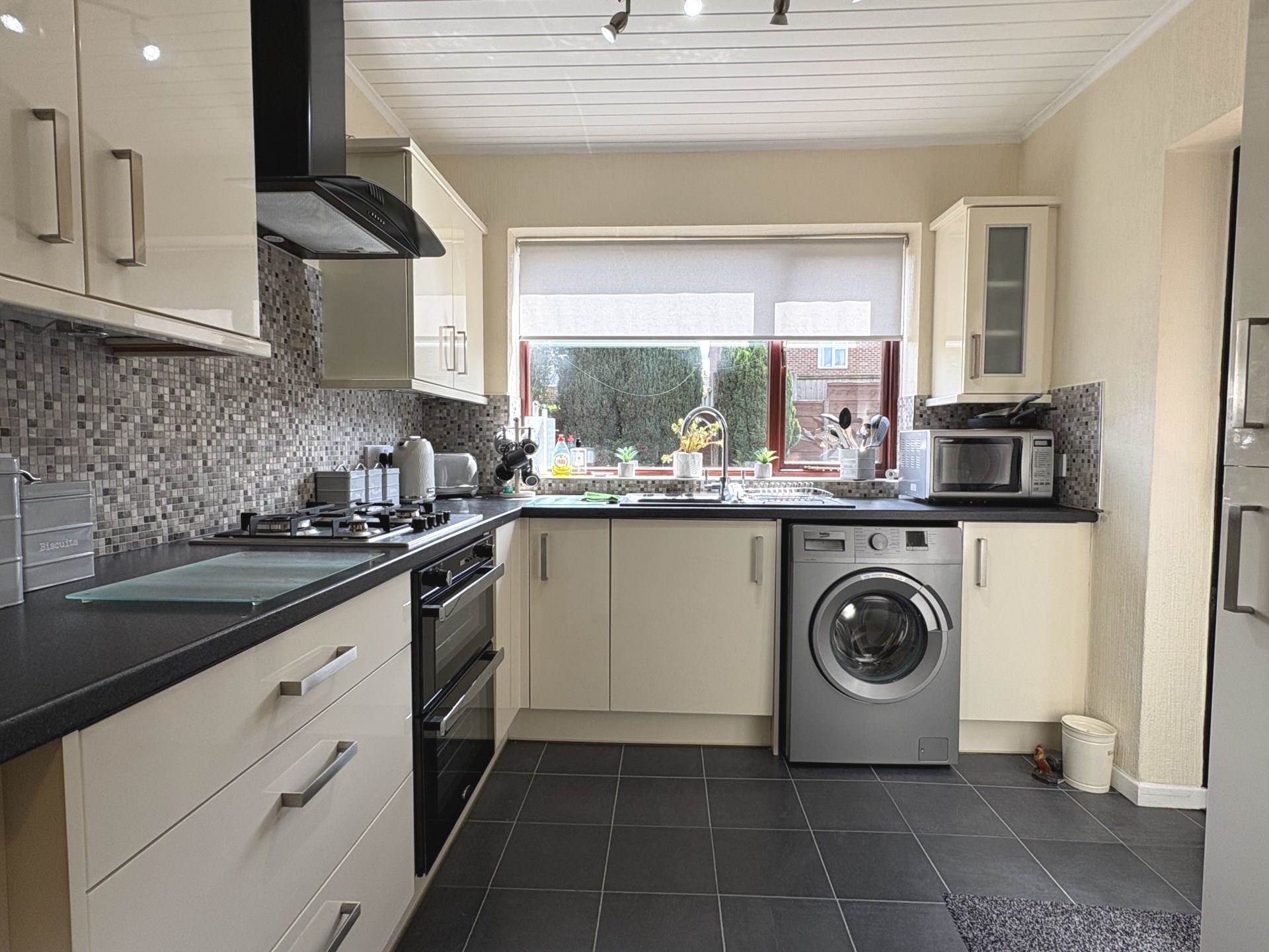 Broadway, Chadderton, Image 6