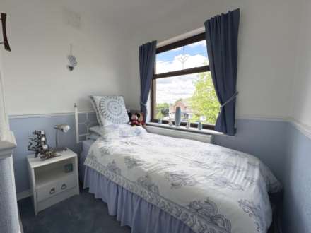 Broadway, Chadderton, Image 12