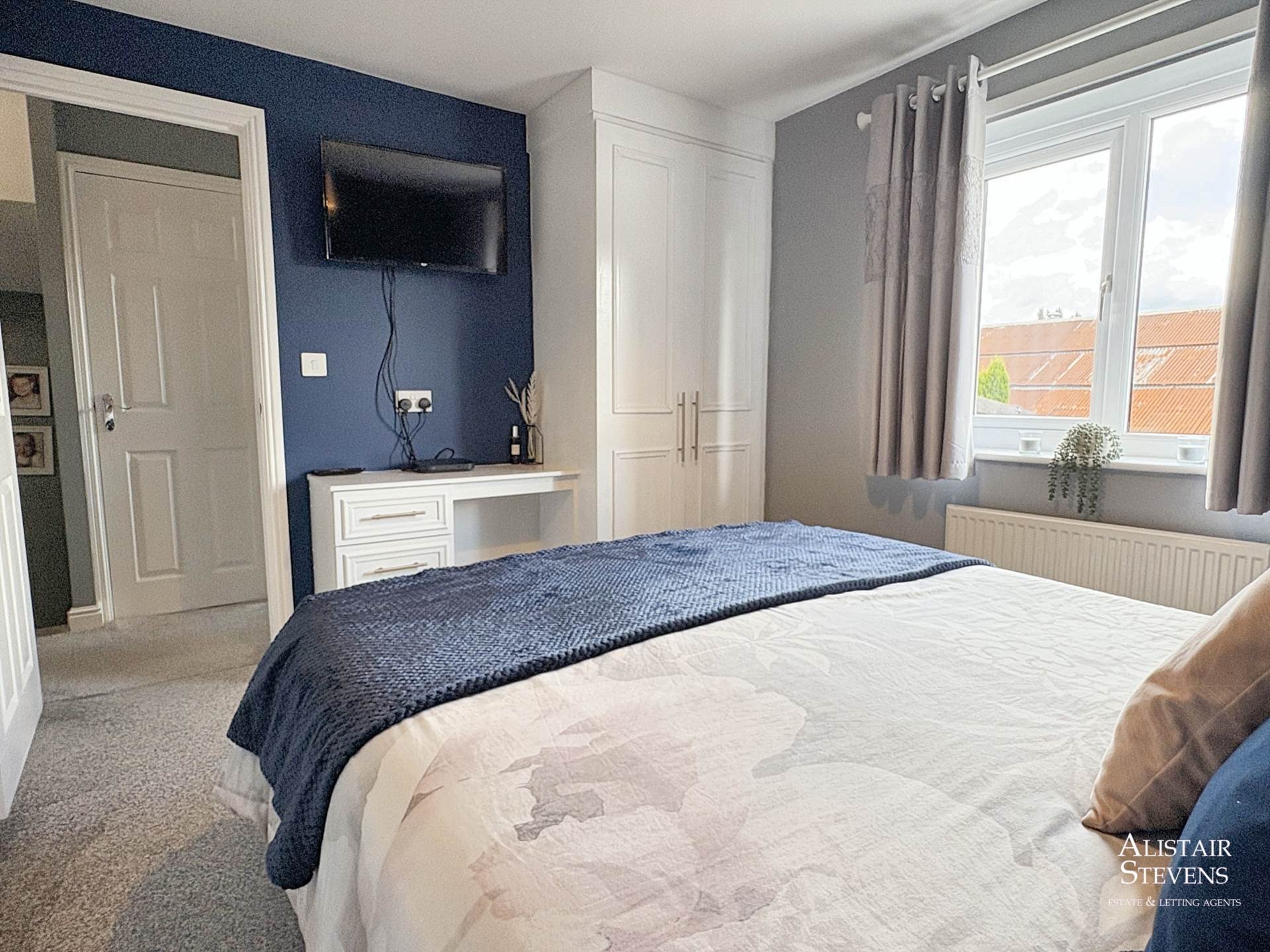 The Fairways, Royton, Image 13