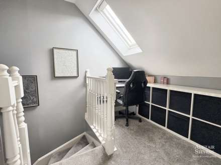 The Fairways, Royton, Image 17