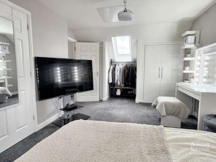 The Fairways, Royton, Image 19