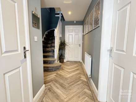 The Fairways, Royton, Image 4