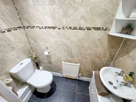 The Fairways, Royton, Image 5