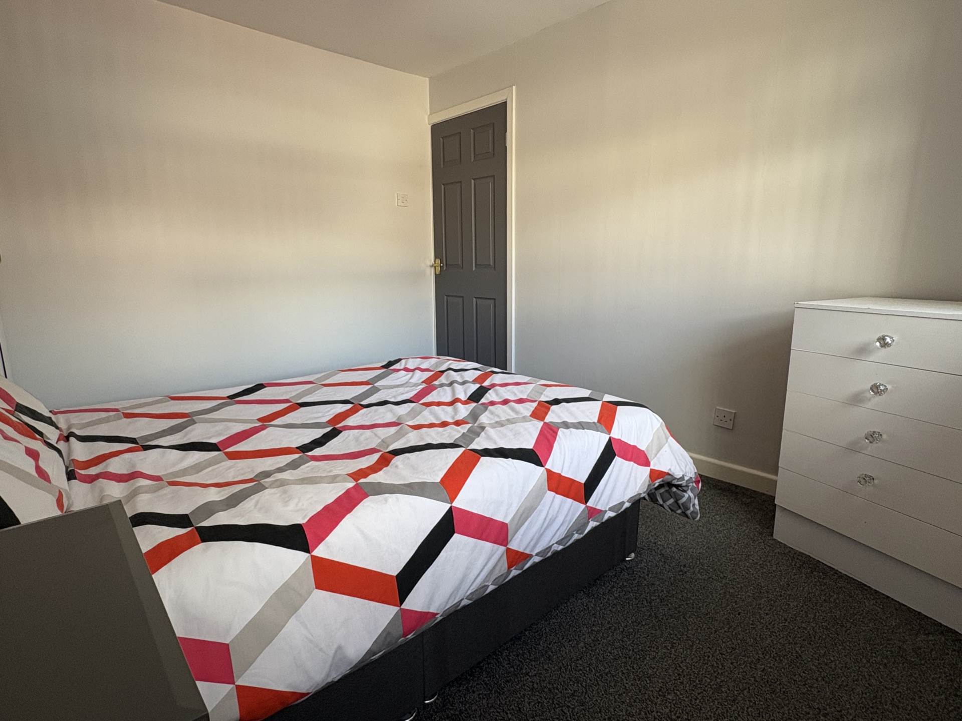 Alandale, Royton, Image 10