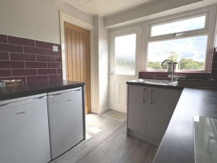 Alandale, Royton, Image 6