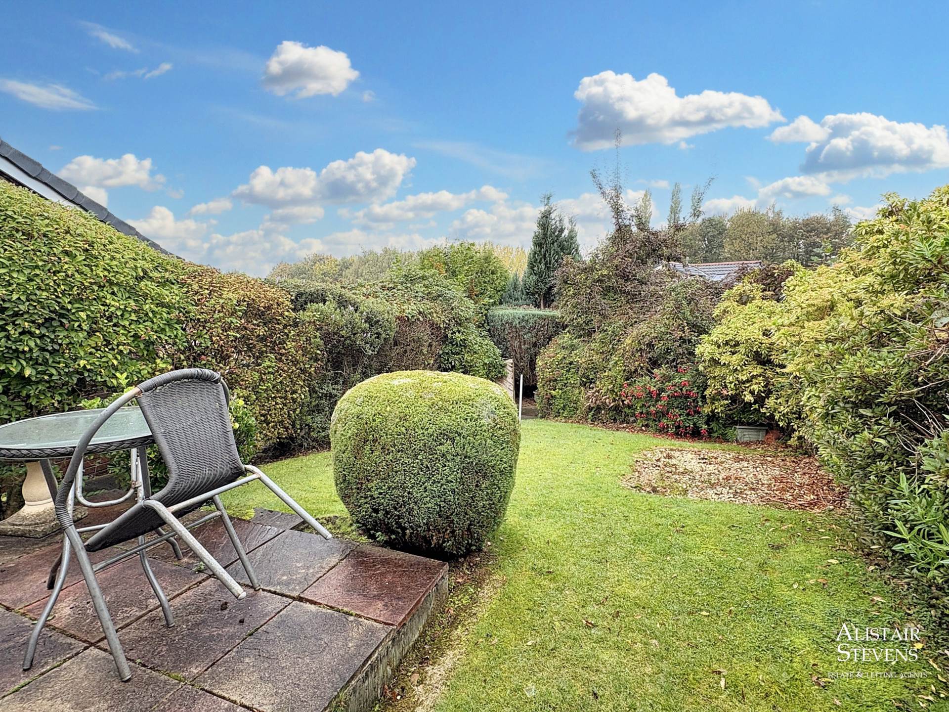 Haggate Crescent, Royton, Image 12