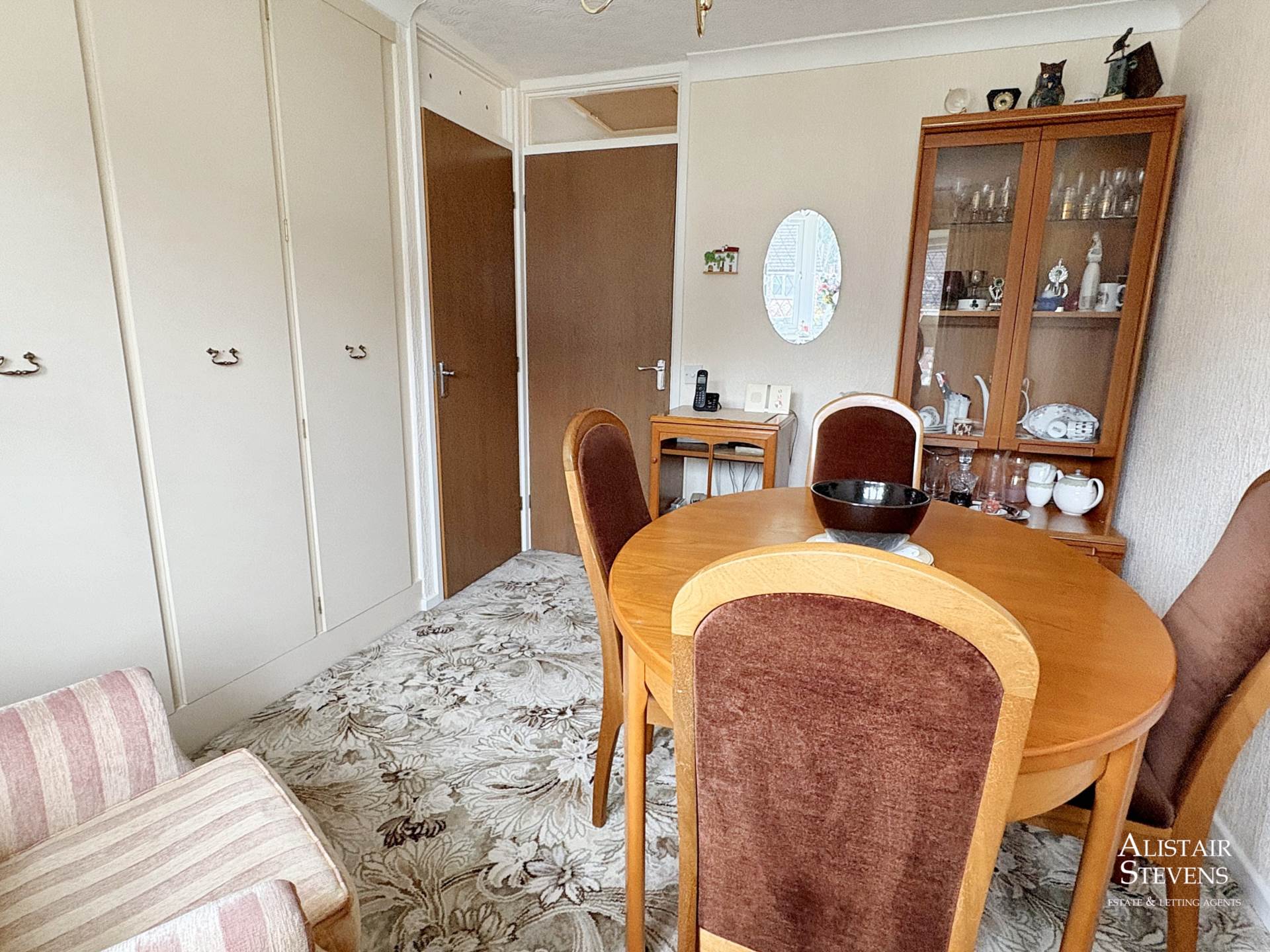 Haggate Crescent, Royton, Image 9