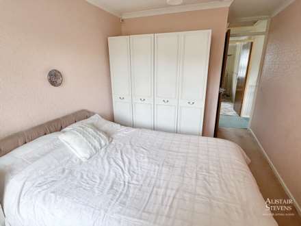 Haggate Crescent, Royton, Image 7