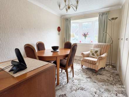 Haggate Crescent, Royton, Image 8