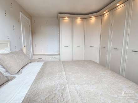 Elizabeth Avenue, Royton, Image 10