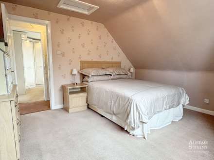 Elizabeth Avenue, Royton, Image 11