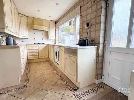 Elizabeth Avenue, Royton, Image 5