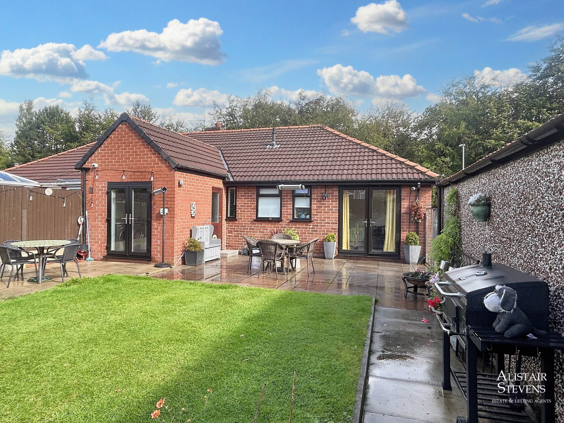 Kerwood Drive, Royton, Image 16