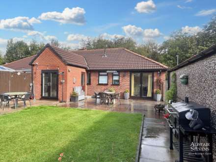 Kerwood Drive, Royton, Image 16