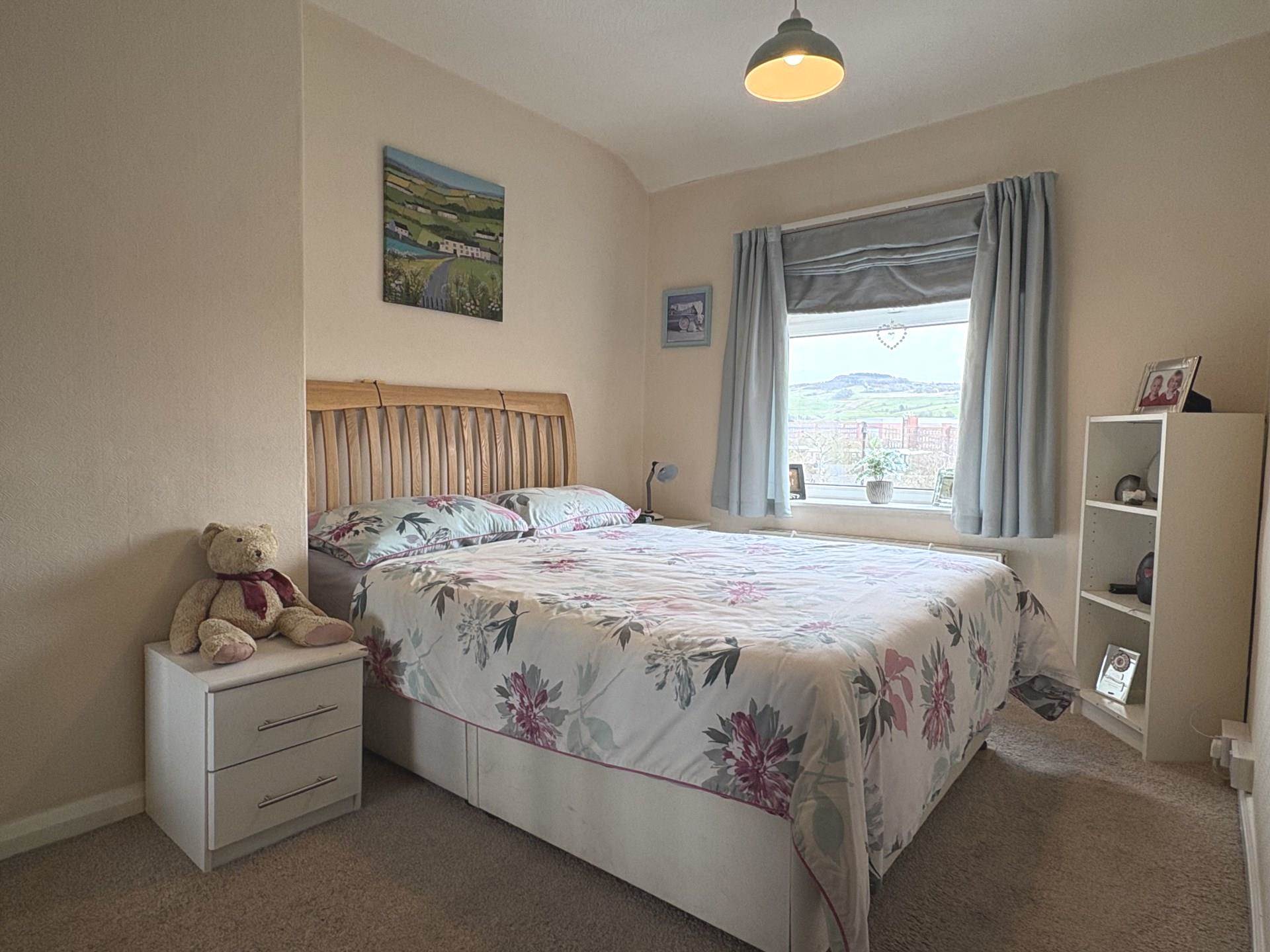 Church Road, Shaw, Image 16