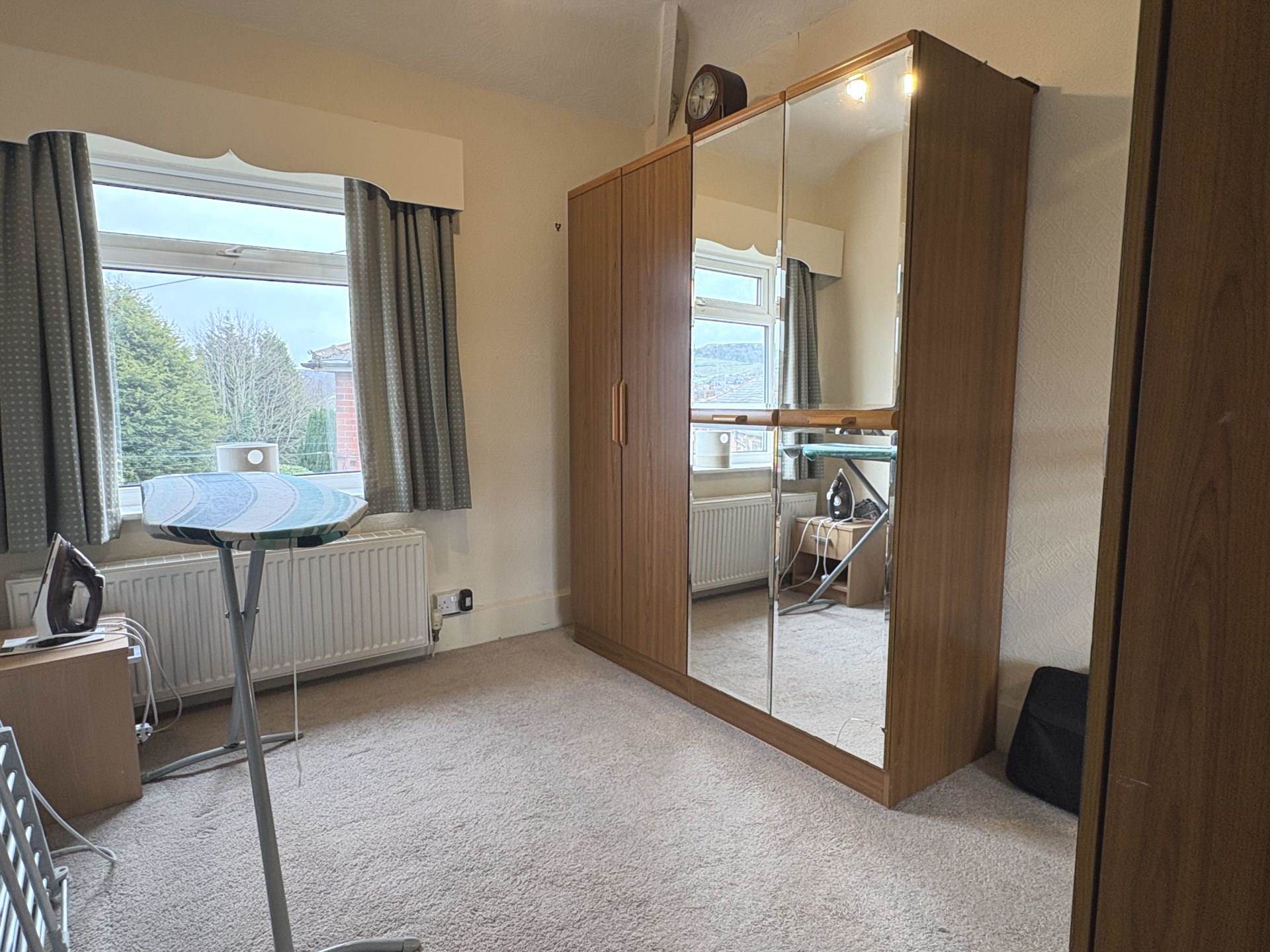 Church Road, Shaw, Image 18