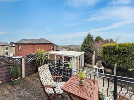 Church Road, Shaw, Image 3