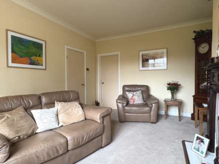 Church Road, Shaw, Image 7